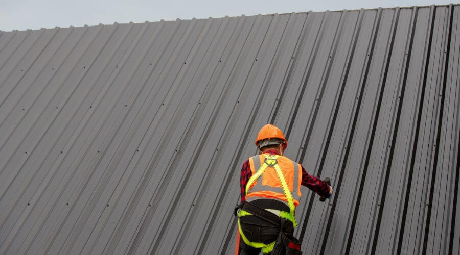 Professional gutter cleaning in Virginia, NE